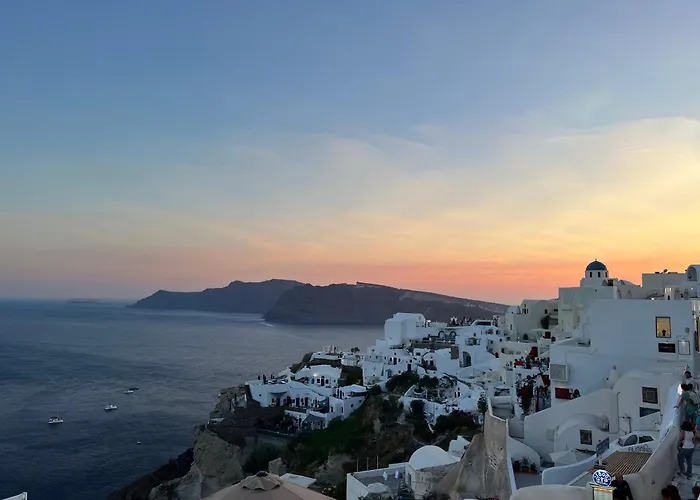 Imerti 3* Oia (Santorini)